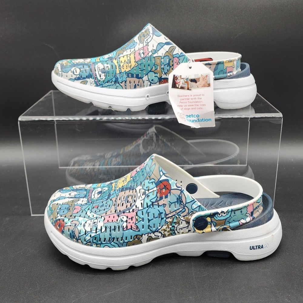 Skechers 6 Blue BOBS Foamies Dog Print Clogs Ultra Go Slip On Comfort Nurse Shoe